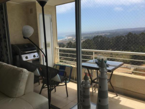 Hermoso departamento en laguna bahía algarrobo